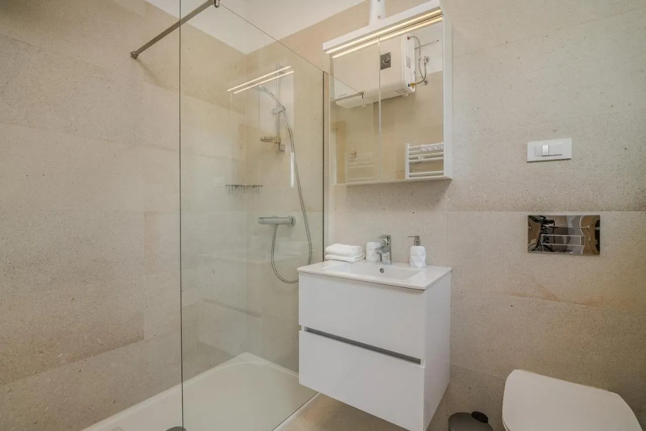 Apartment Marko Malinska 0*,  Croatia